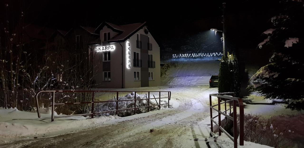 Dom Goscinny Skarpa Krynica Zdroj Eksteriør billede